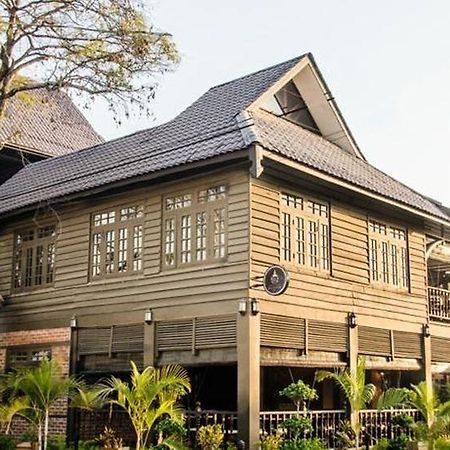 The Manor Hotel 낭쉐 외부 사진