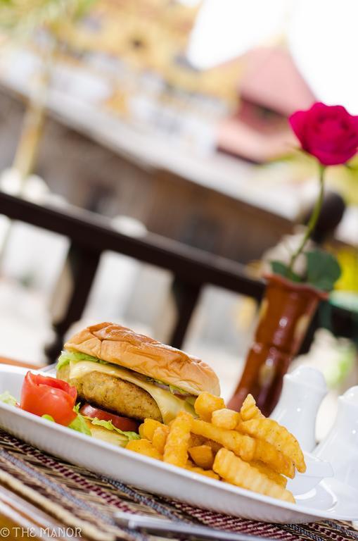 The Manor Hotel 낭쉐 외부 사진