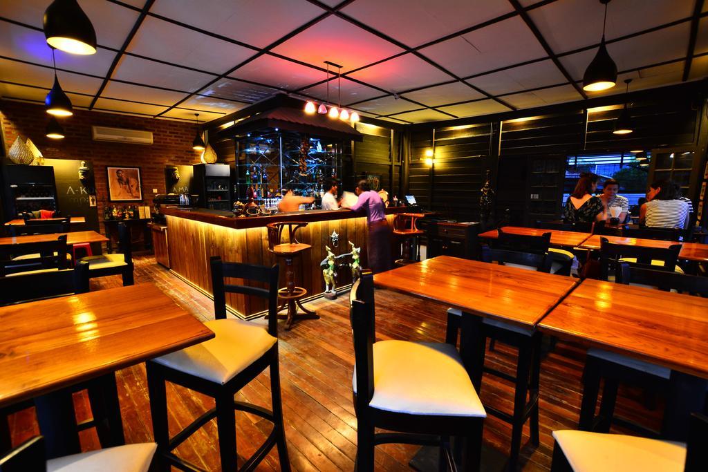 The Manor Hotel 낭쉐 외부 사진